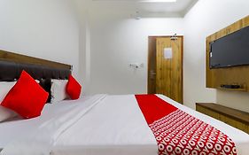 Hotel O Vrindavan Inn Near Lulu Mall