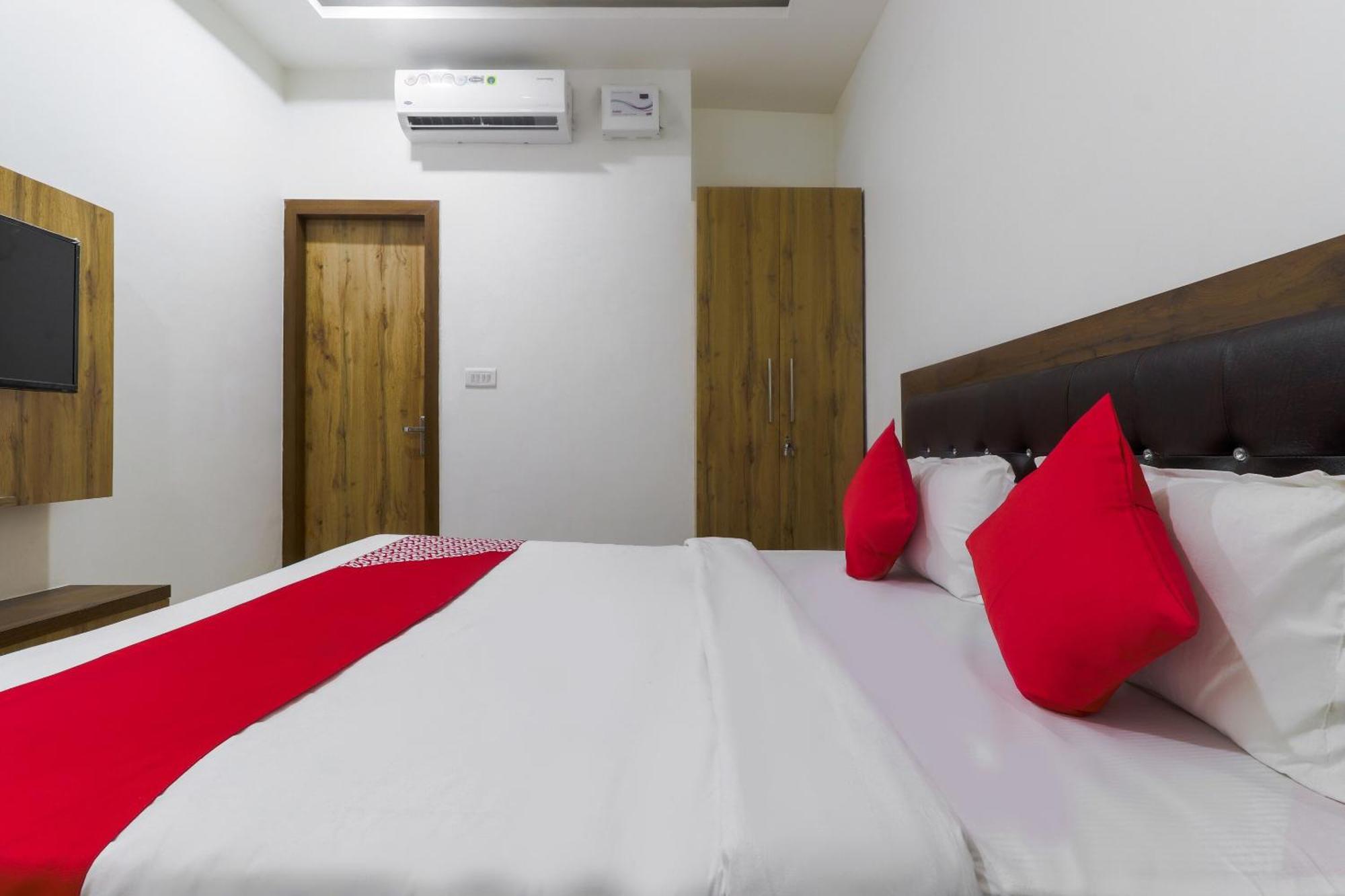 Hotel O Vrindavan Inn Near Lulu Mall Bijnaur Exterior photo